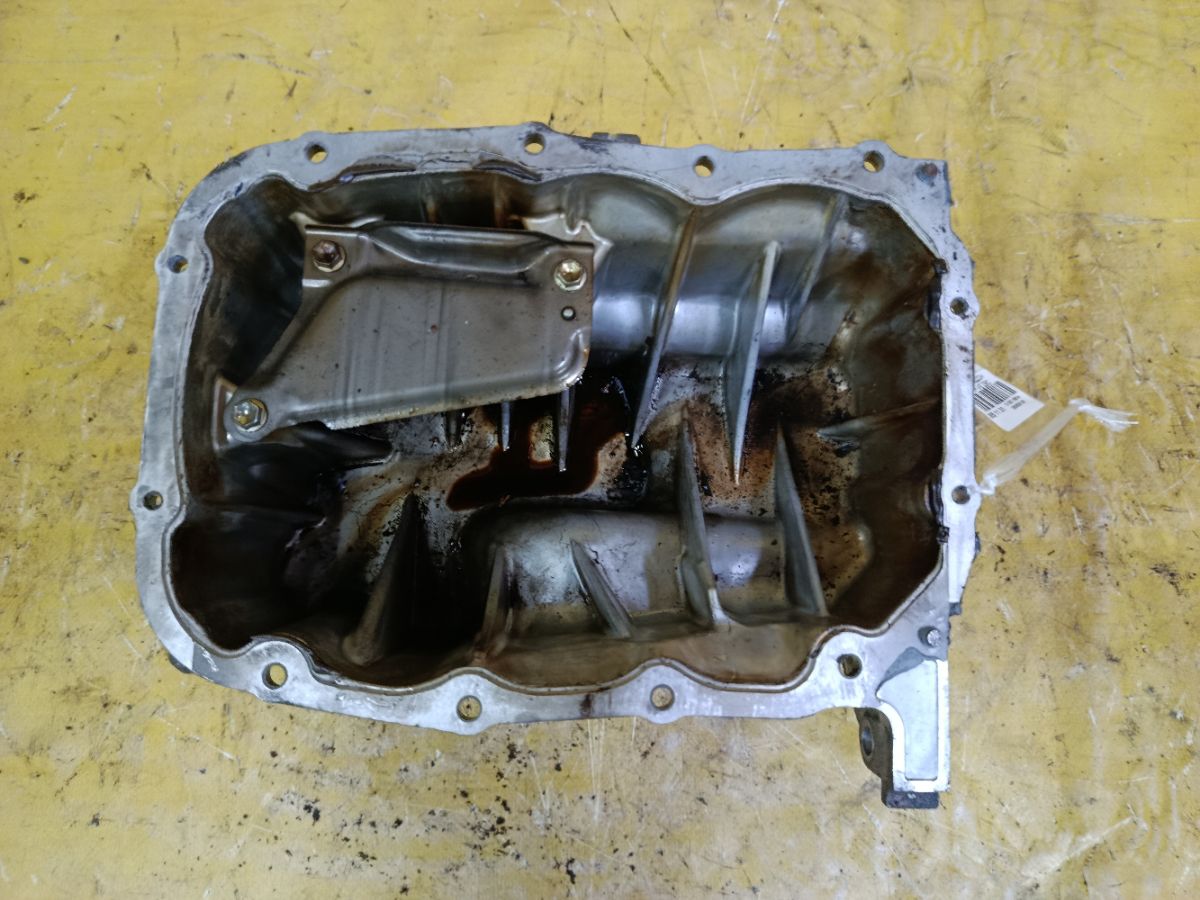 Поддон на Daihatsu Tanto LA600S KF-VE Фото 1