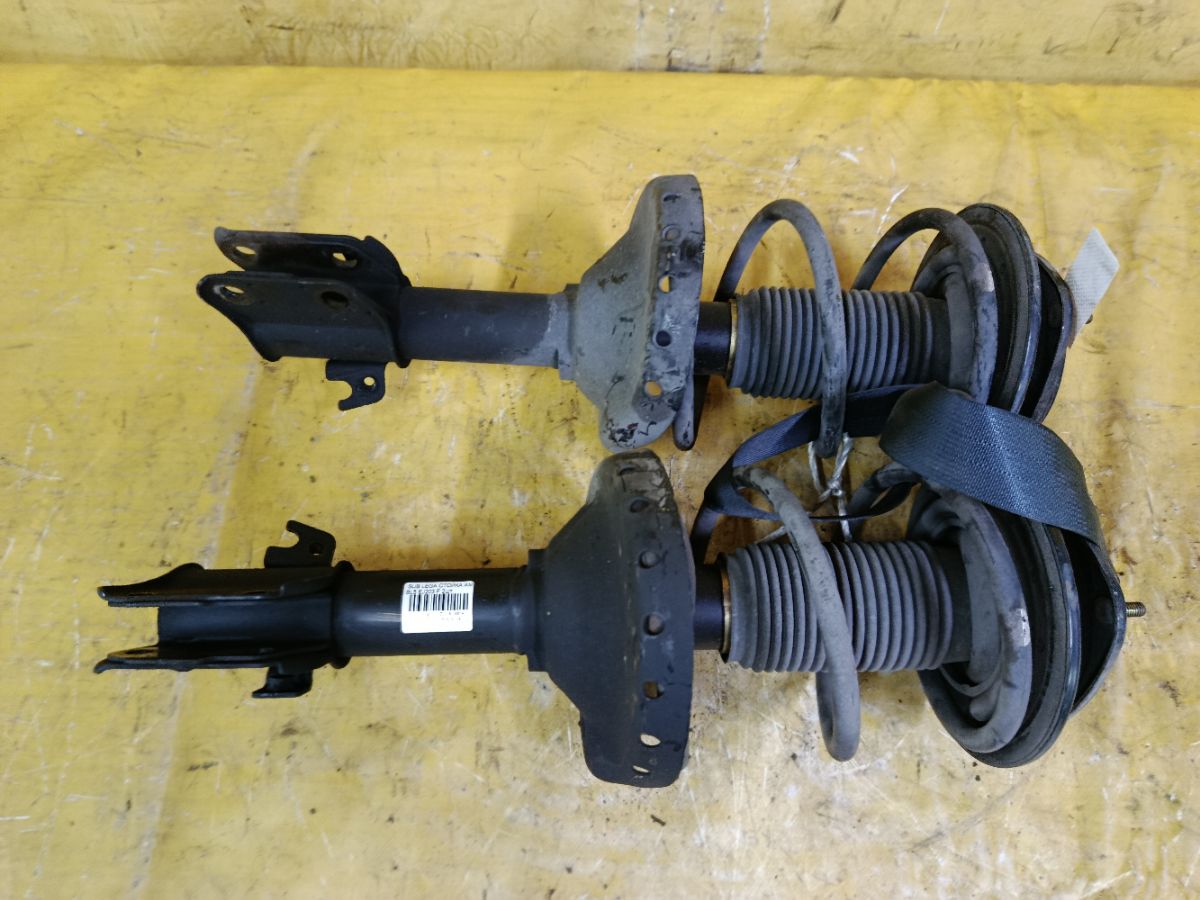 Стойка амортизатора на Subaru Legacy BL5 EJ203 Фото 1
