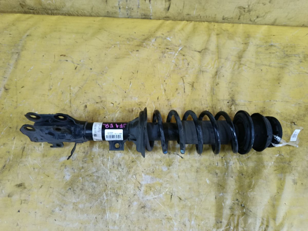 Стойка амортизатора 51610-TY0-J410-M1 на Honda N-Box JF1 S07A Фото 1