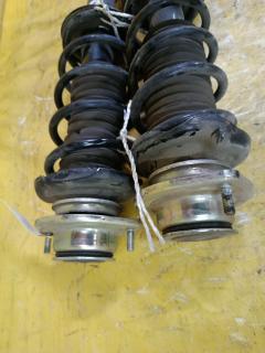 Стойка амортизатора 48520-B2D41, 48510-B2D41 на Toyota Pixis Mega LA700A KF-VE4 Фото 3