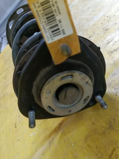 Стойка амортизатора 48510-28330 на Toyota Noah ZRR70G 3ZR-FAE Фото 3