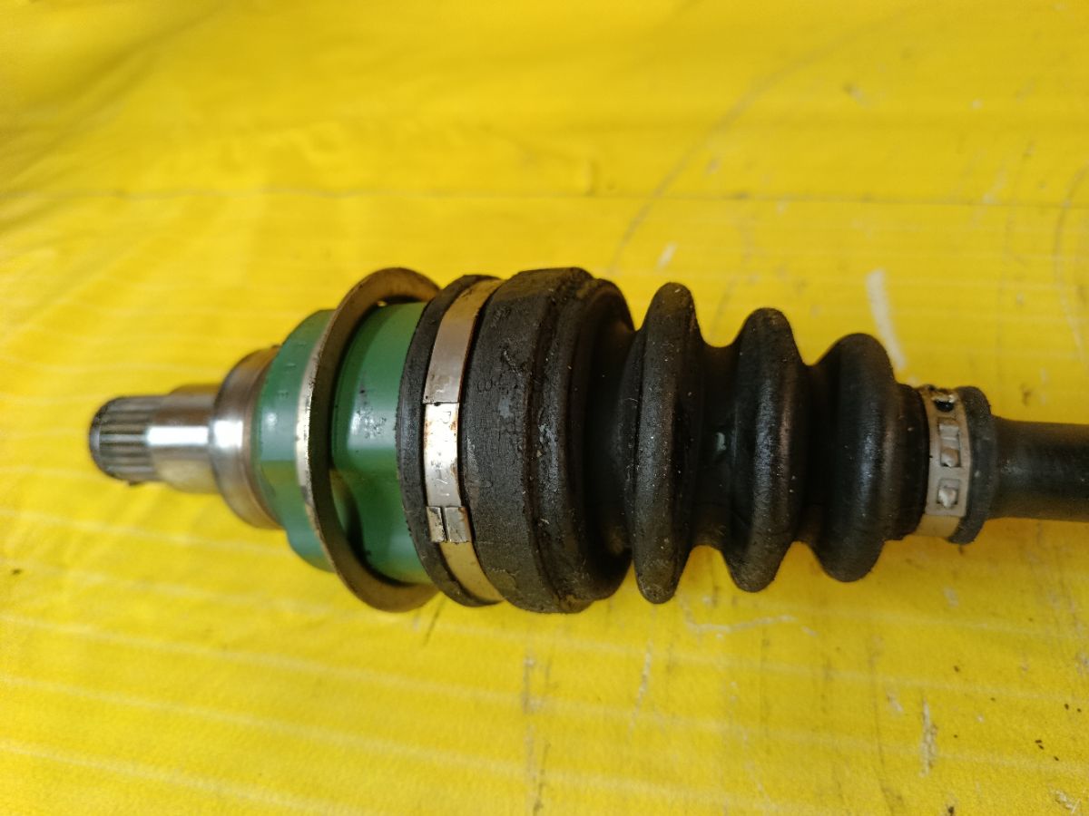 Привод на Daihatsu Move LA100S KF-VE Фото 3