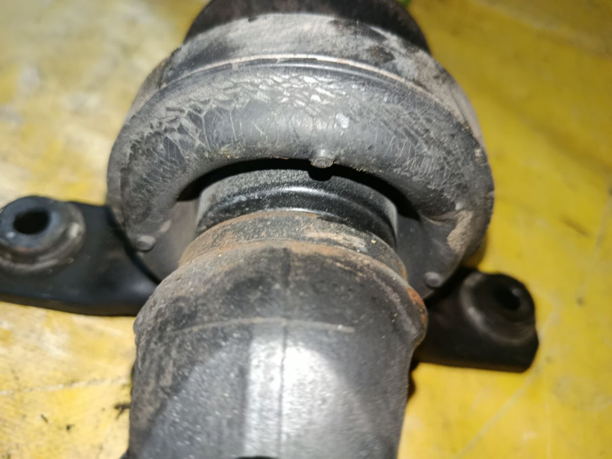 Кардан на Subaru Impreza GJ7 FB20 Фото 3