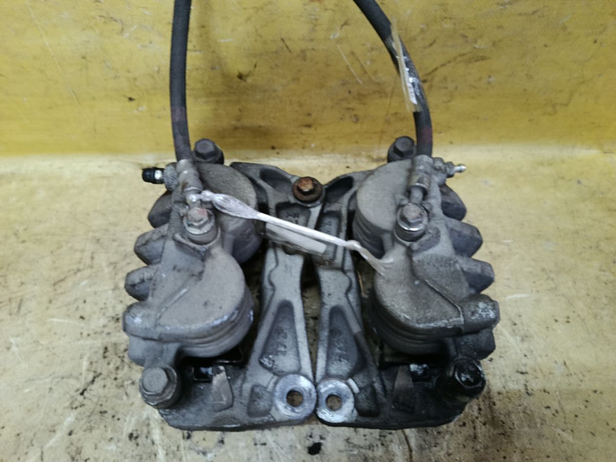 Суппорт на Subaru Exiga YAM FB25A Фото 1