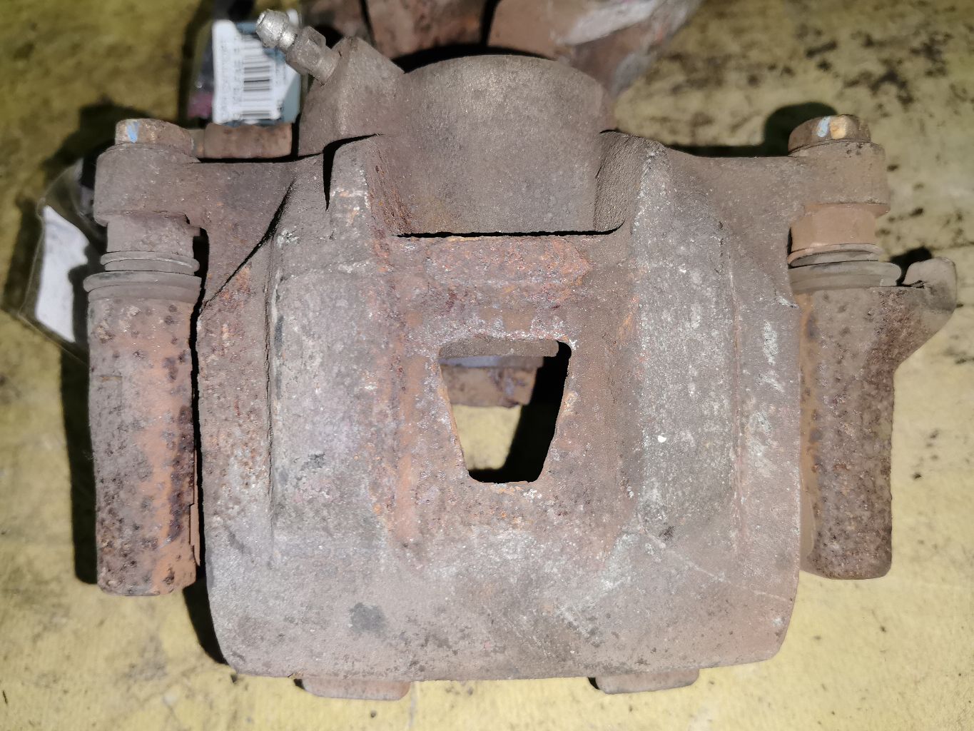 Суппорт на Toyota Noah ZRR70G 3ZR-FAE Фото 5