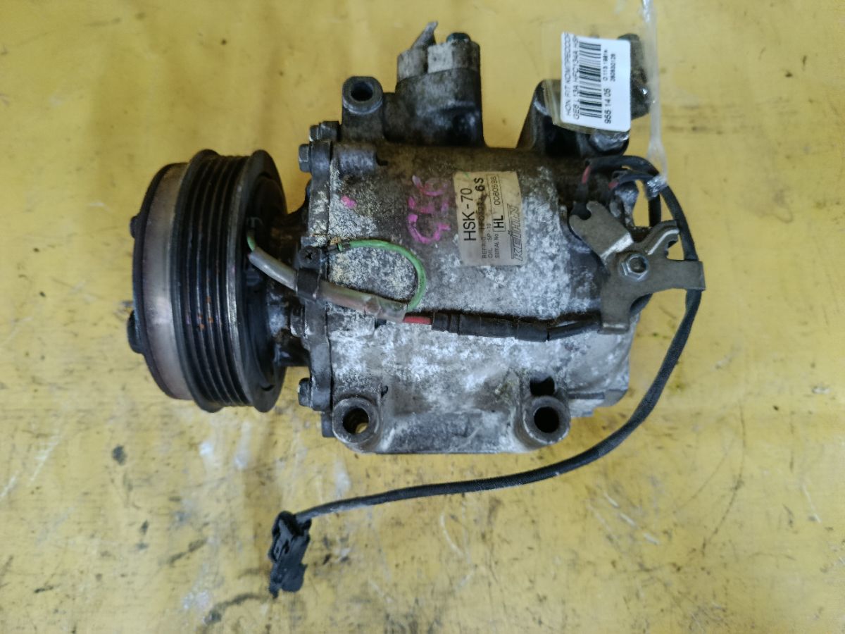 Компрессор кондиционера на Honda Fit GE6 L13A Фото 1