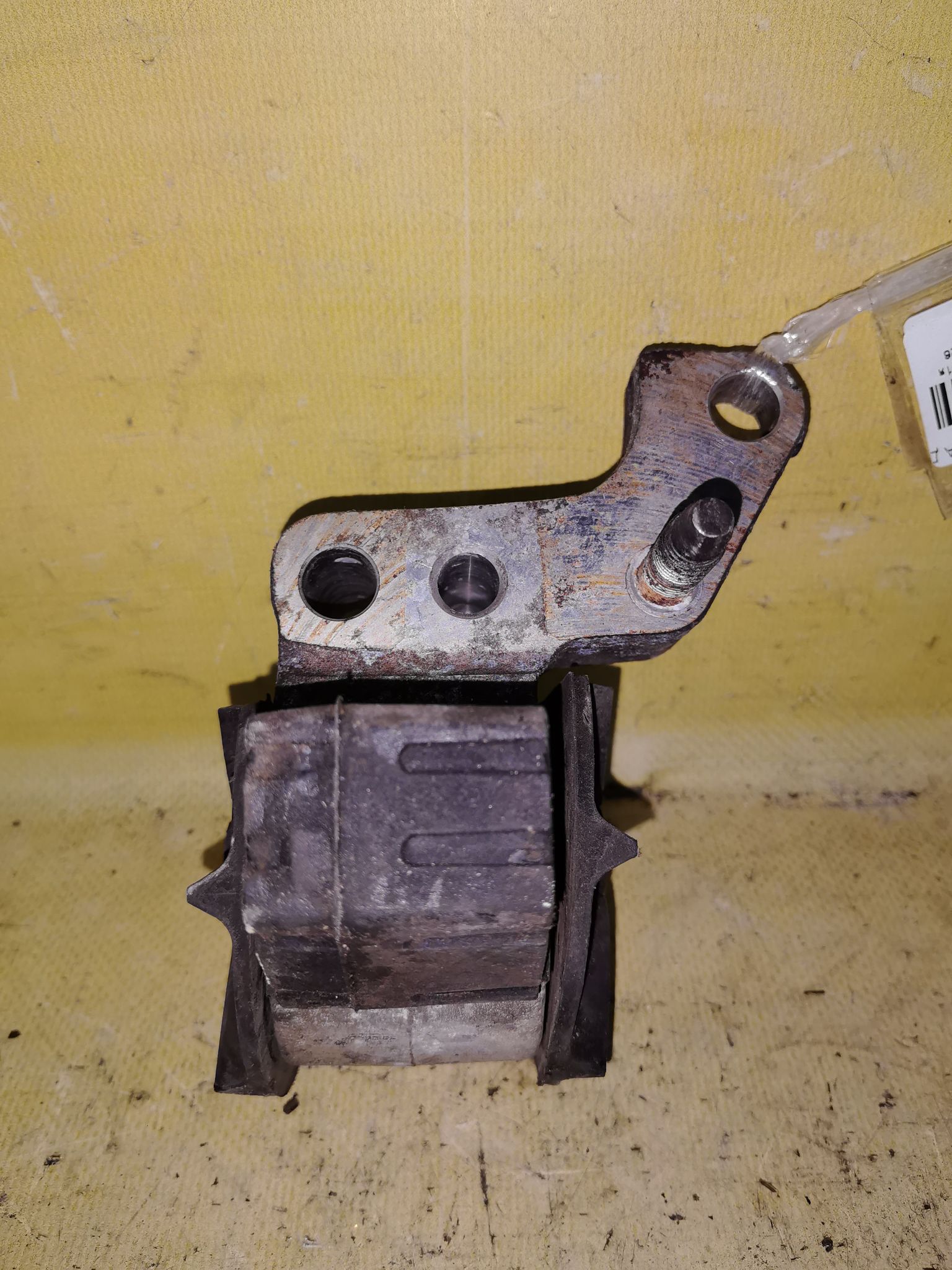 Подушка двигателя на Toyota Corsa EL53 5E-FE Фото 3