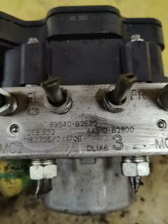 Блок ABS 89540-B2E80, 44510-B2800 на Daihatsu Tanto LA600S KF-DET Фото 3
