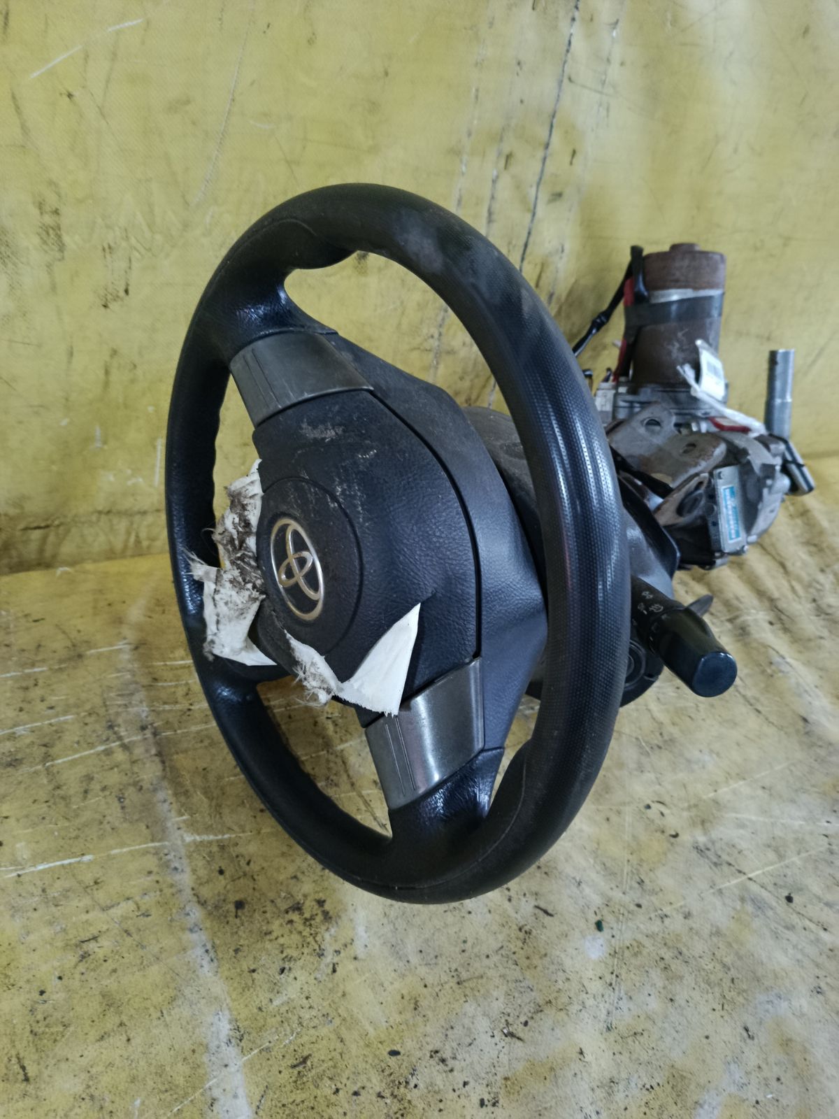 Рулевая колонка на Toyota Wish ANE10G Фото 3