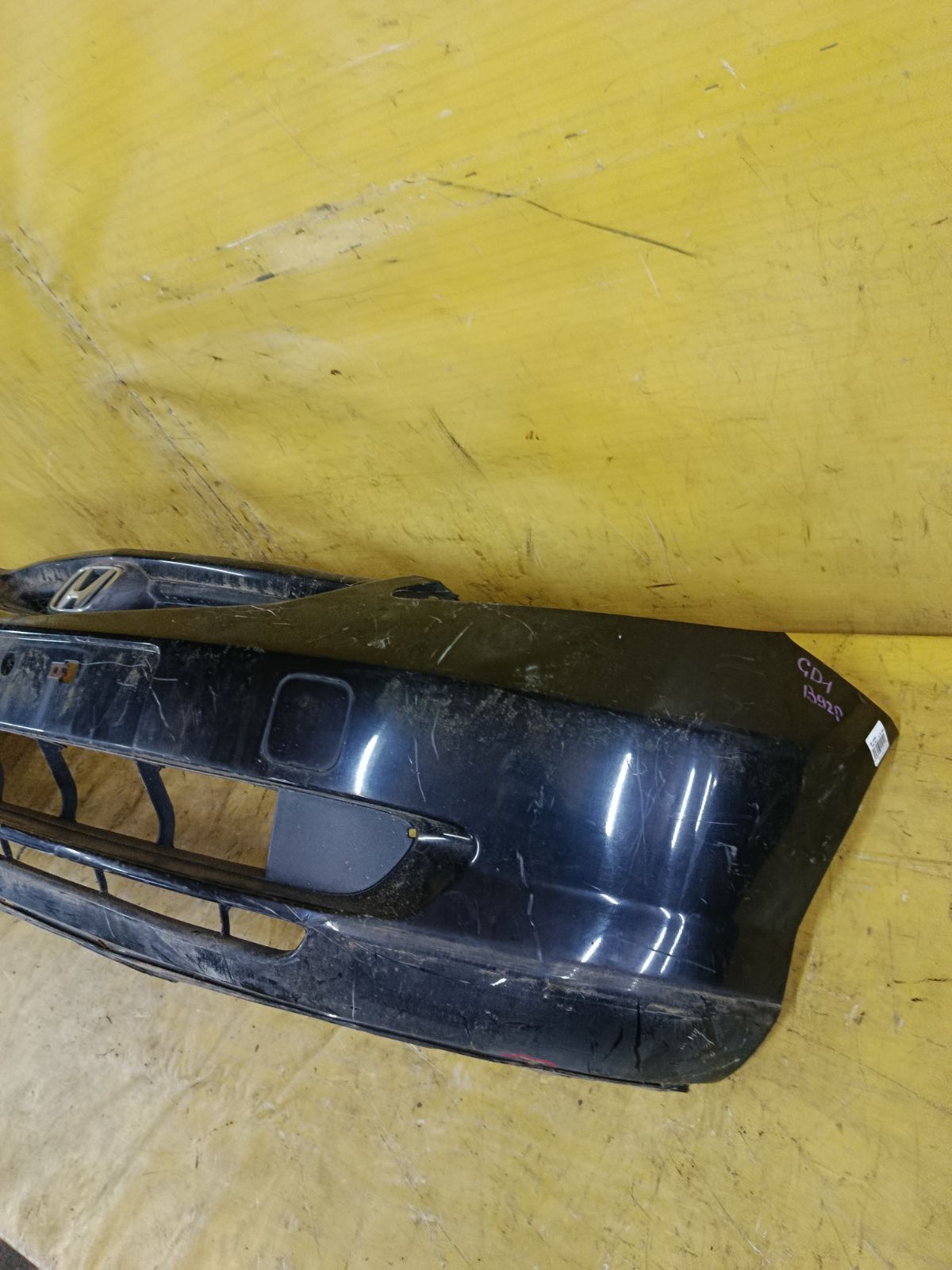 Бампер на Honda Fit GD1 Фото 6