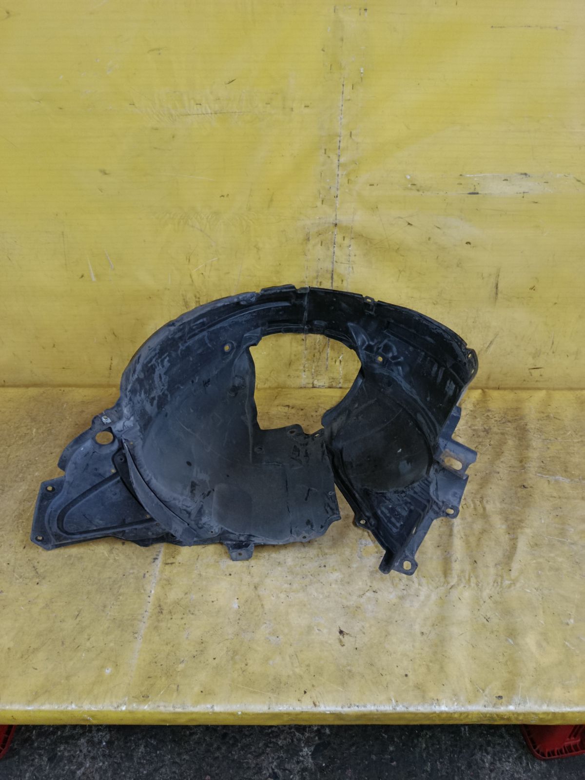 Подкрылок 63843-3SP0A, 63843-3SU0A на Nissan Sylphy TB17 MRA8DE Фото 1