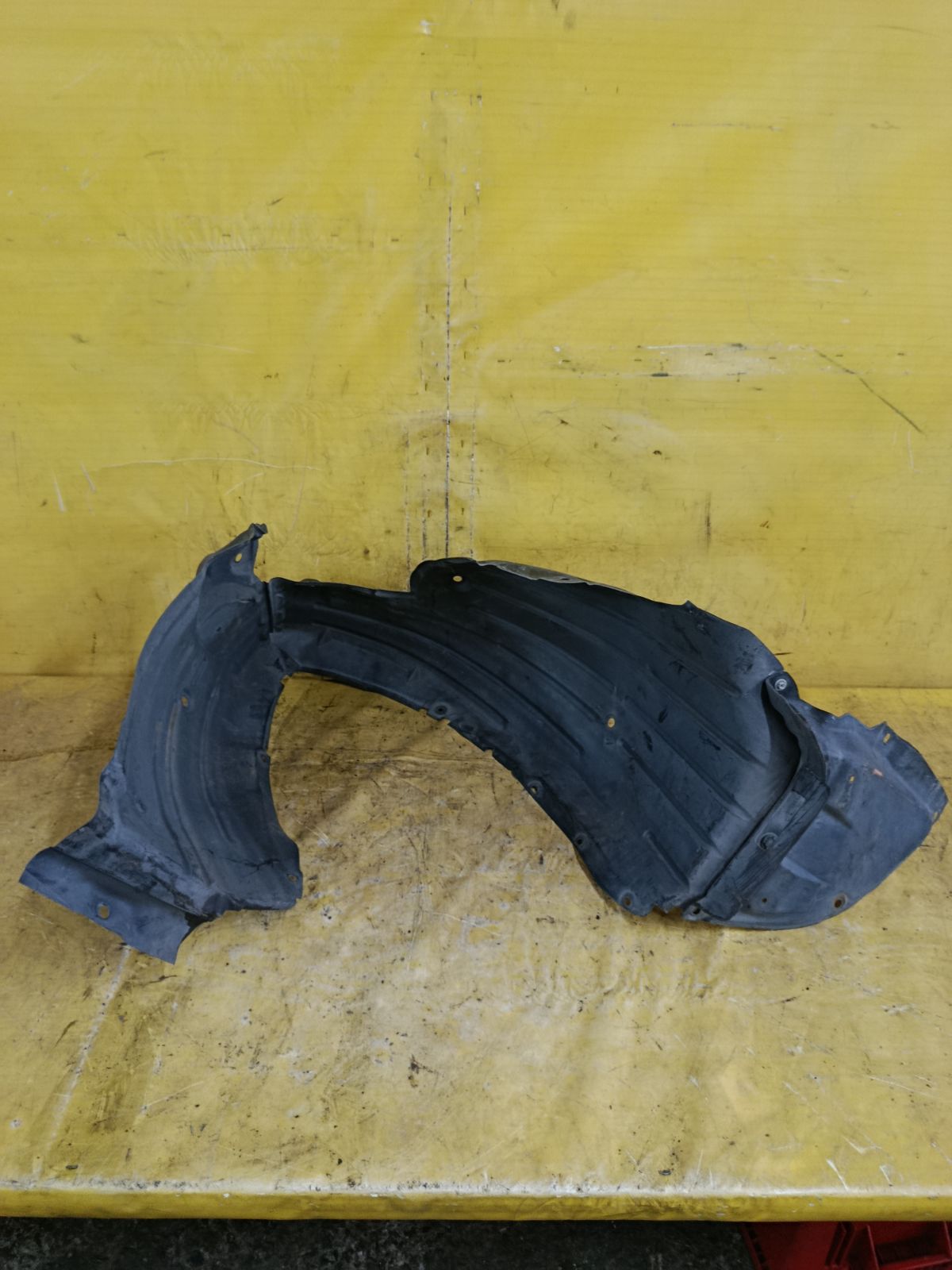 Подкрылок на Mazda Atenza GJ2FP SH-VPTR Фото 1