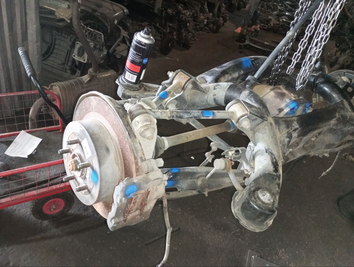 Балка подвески 51206-30080 на Toyota Crown GRS180 4GR-FSE Фото 7