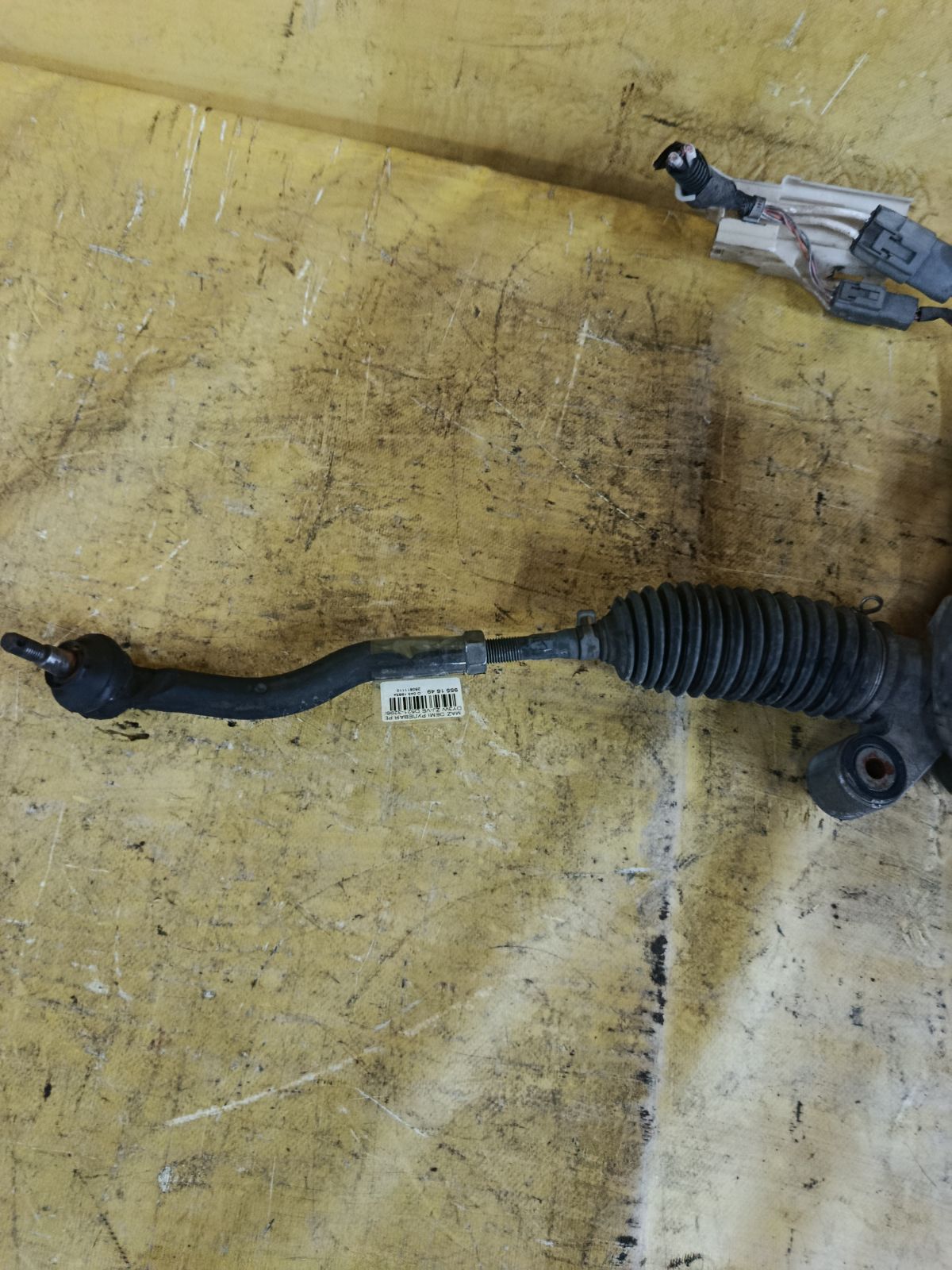 Рулевая рейка D521-32960 на Mazda Demio DY3W ZJ-VE Фото 2