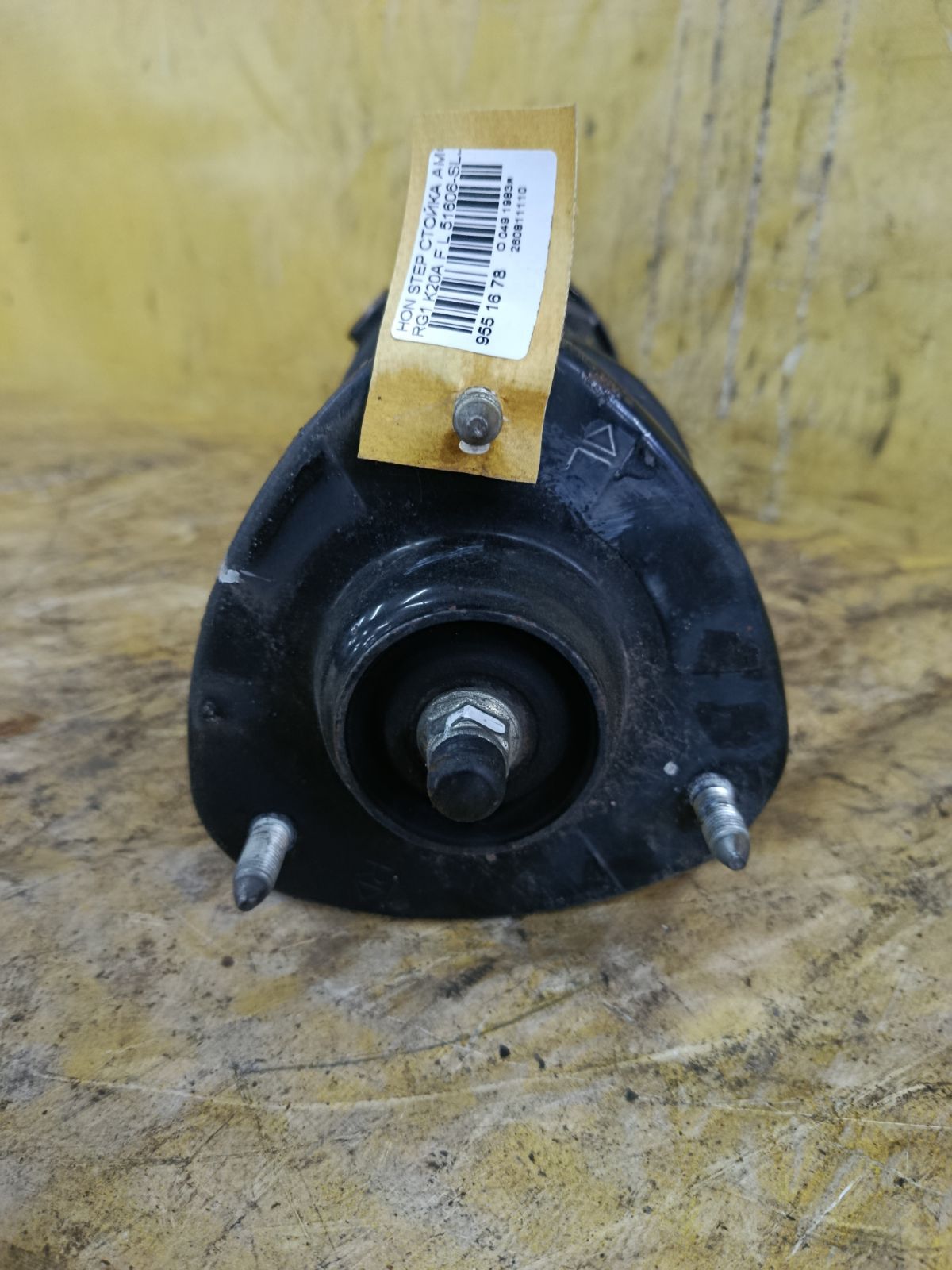 Стойка амортизатора 51606-SLJ-J020-M1 на Honda Stepwgn RG1 K20A Фото 2