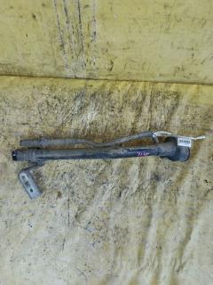 Заливная горловина топливного бака на Nissan March AK12 CR12DE