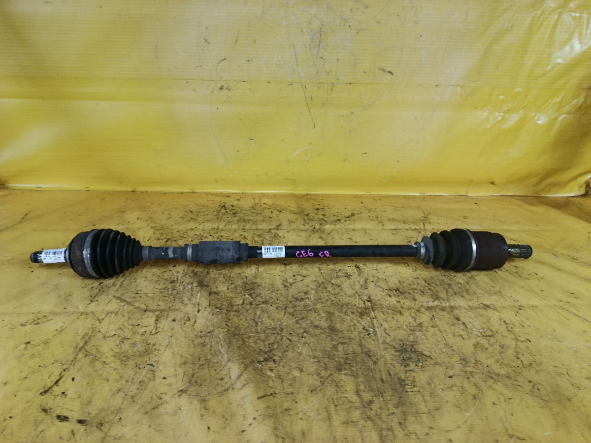 Привод на Honda Fit GE6 L13A Фото 1