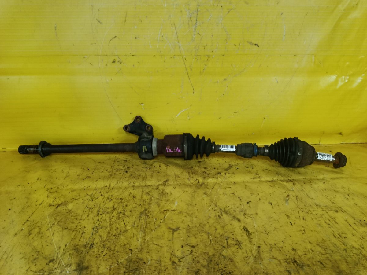 Привод на Mazda Verisa DC5W ZY-VE Фото 1