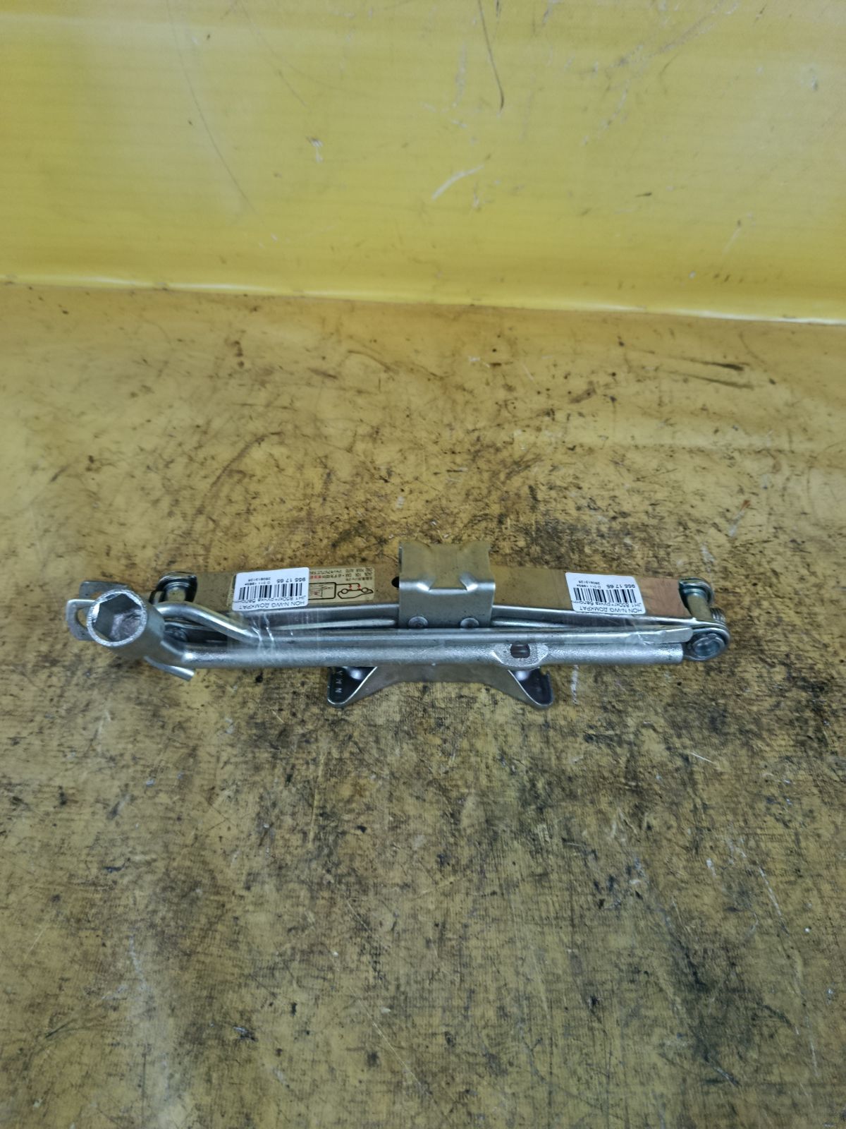 Домкрат на Honda N-Wgn JH1 Фото 1