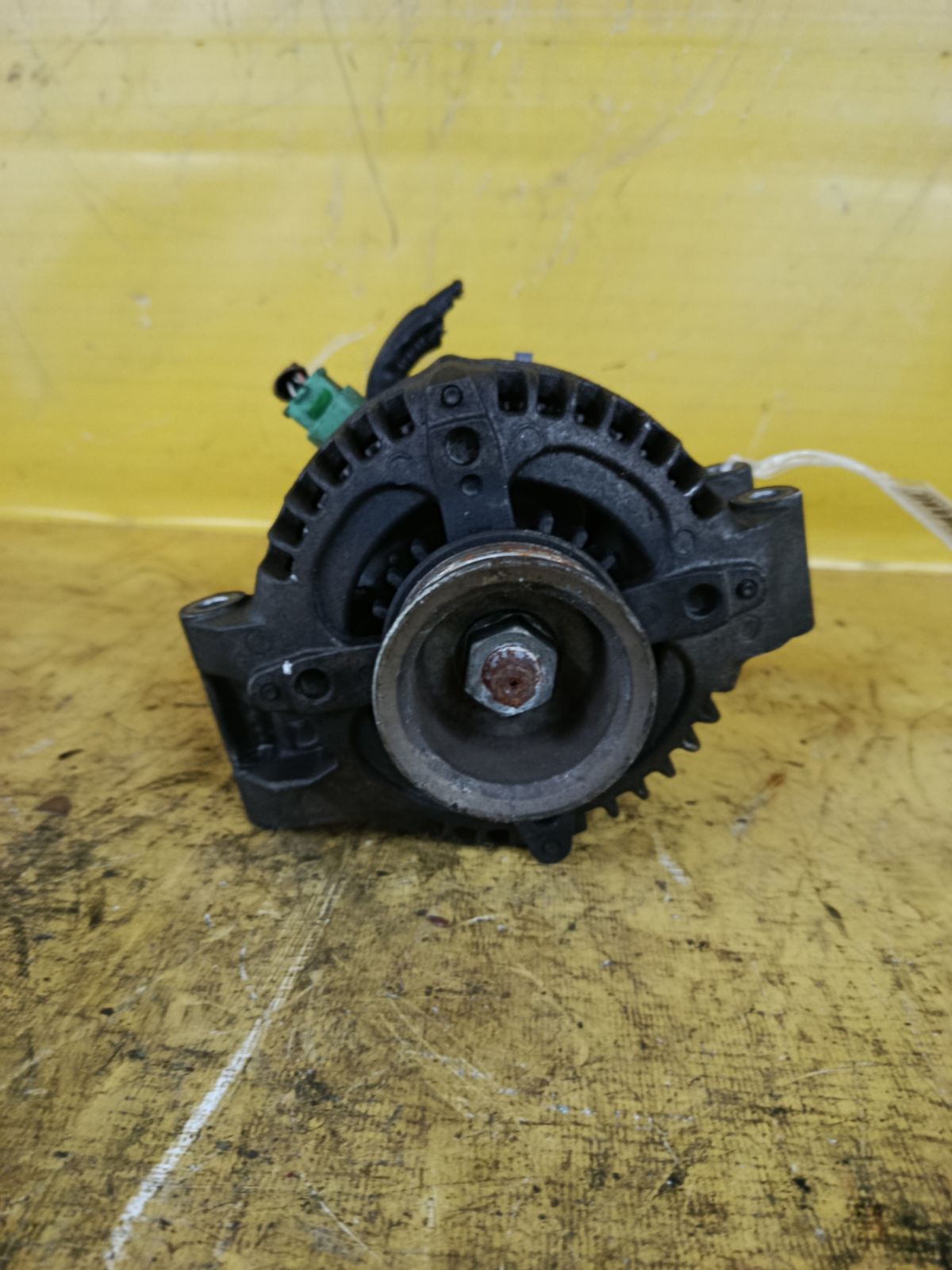 Генератор на Honda Stepwgn RG1 K20A Фото 4