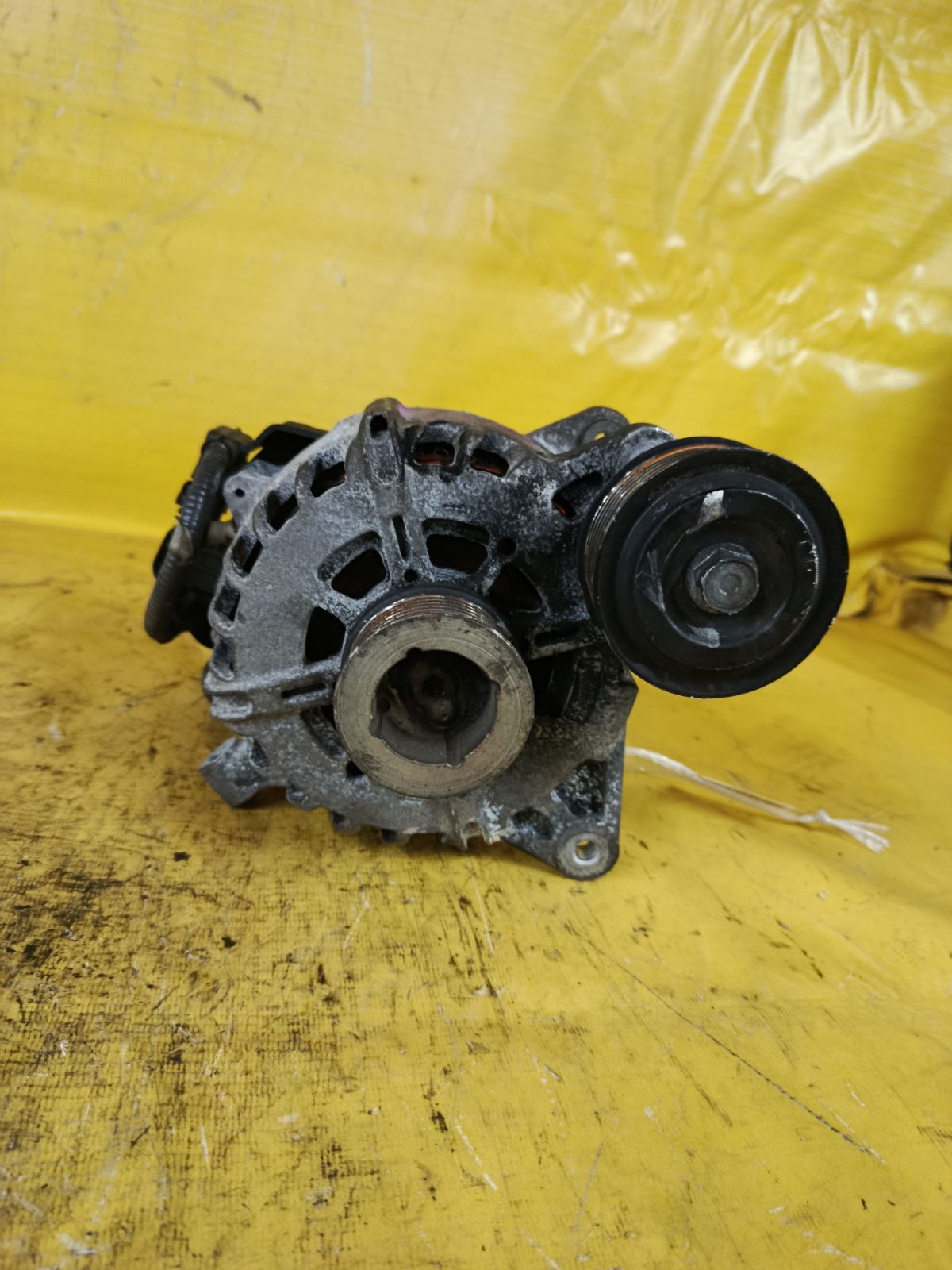 Генератор 2310A-1VM0A на Nissan Serena HFC26 MR20DD Фото 4