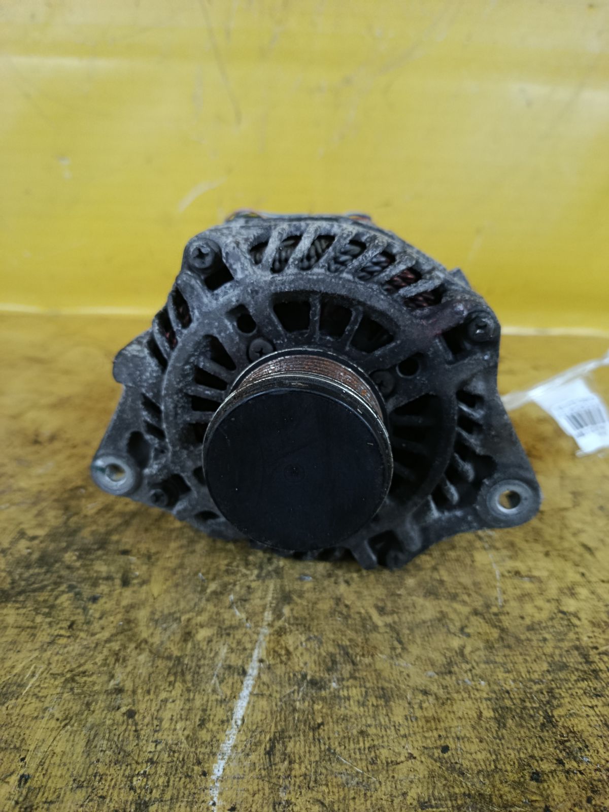 Генератор 23100-3HD1B на Nissan Note E12 HR12DDR Фото 4