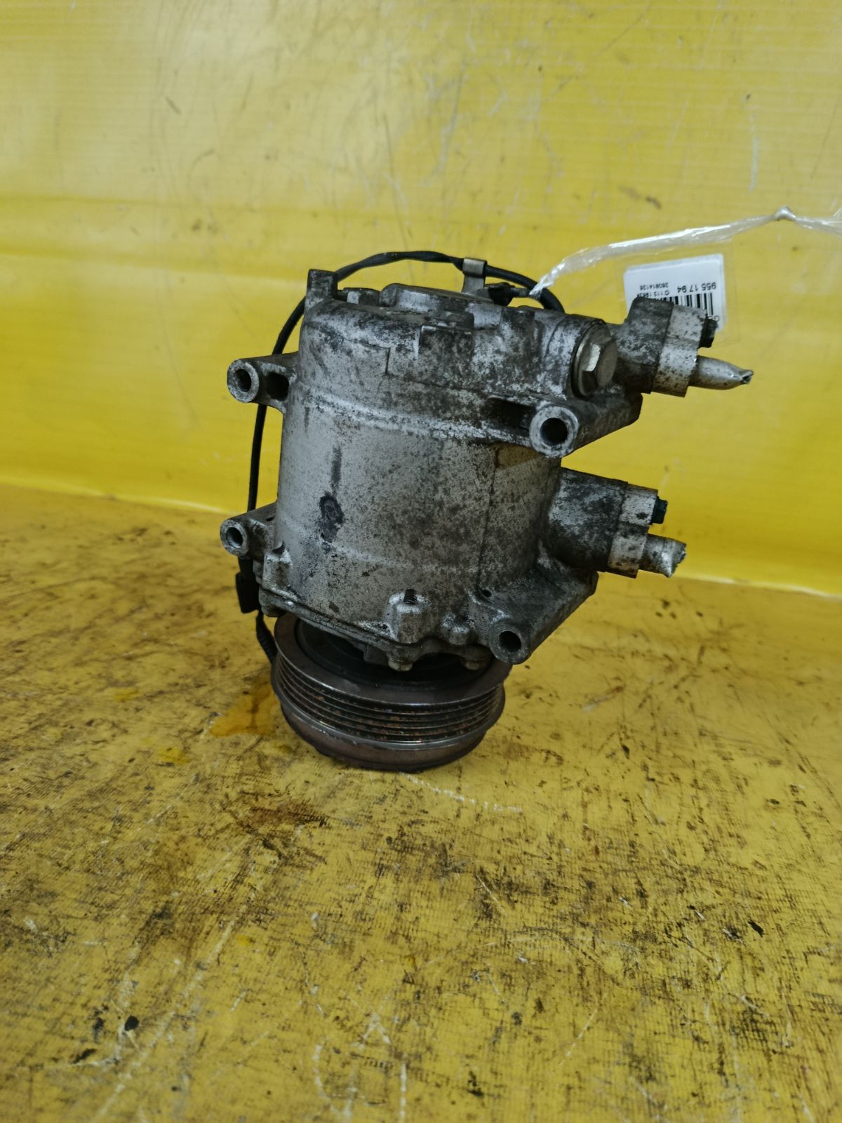 Компрессор кондиционера на Honda Fit GE6 L13A Фото 2
