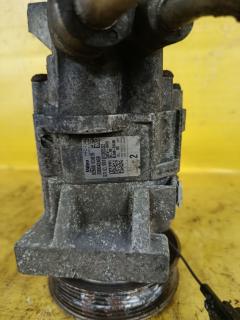 Компрессор кондиционера 92600-ED07B на Nissan Note E11 HR15DE Фото 4