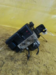 Блок ABS 4S61-2M110-AC на Mazda Verisa DC5W ZY-VE Фото 2