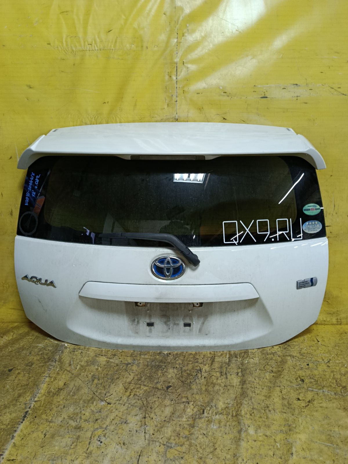 Дверь задняя на Toyota Aqua NHP10 Фото 1
