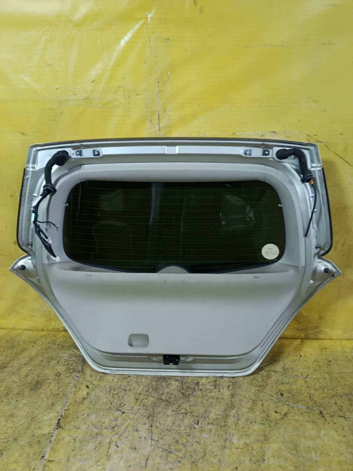 Дверь задняя на Nissan Tiida C11 Фото 3