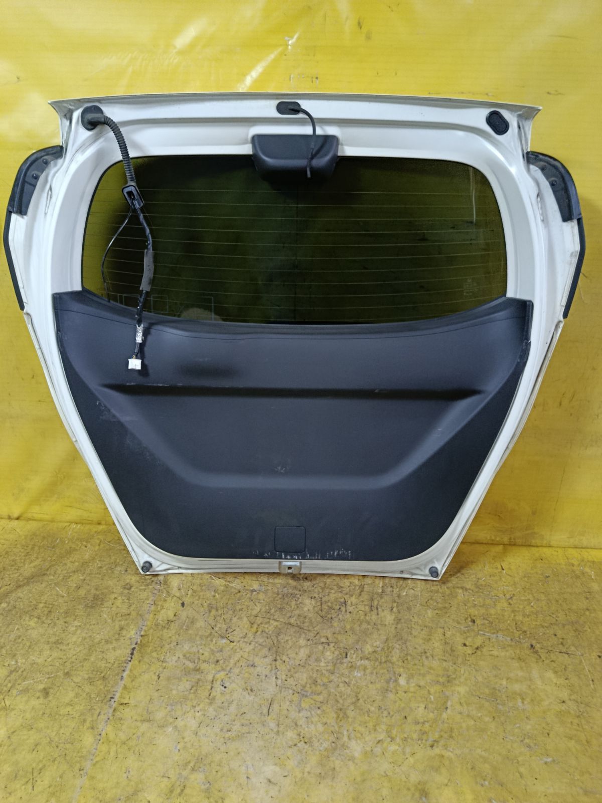 Дверь задняя на Honda Freed GB3 Фото 3
