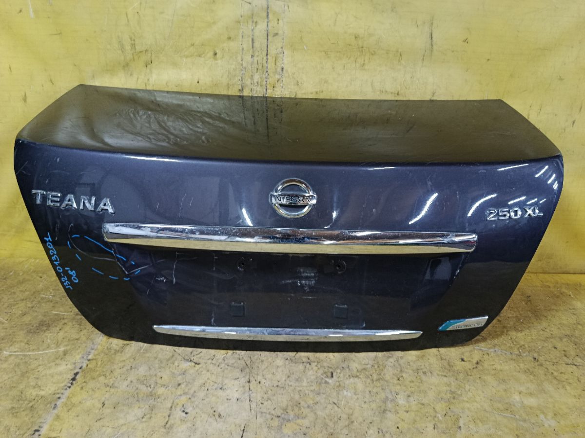 Крышка багажника на Nissan Teana J32 Фото 1