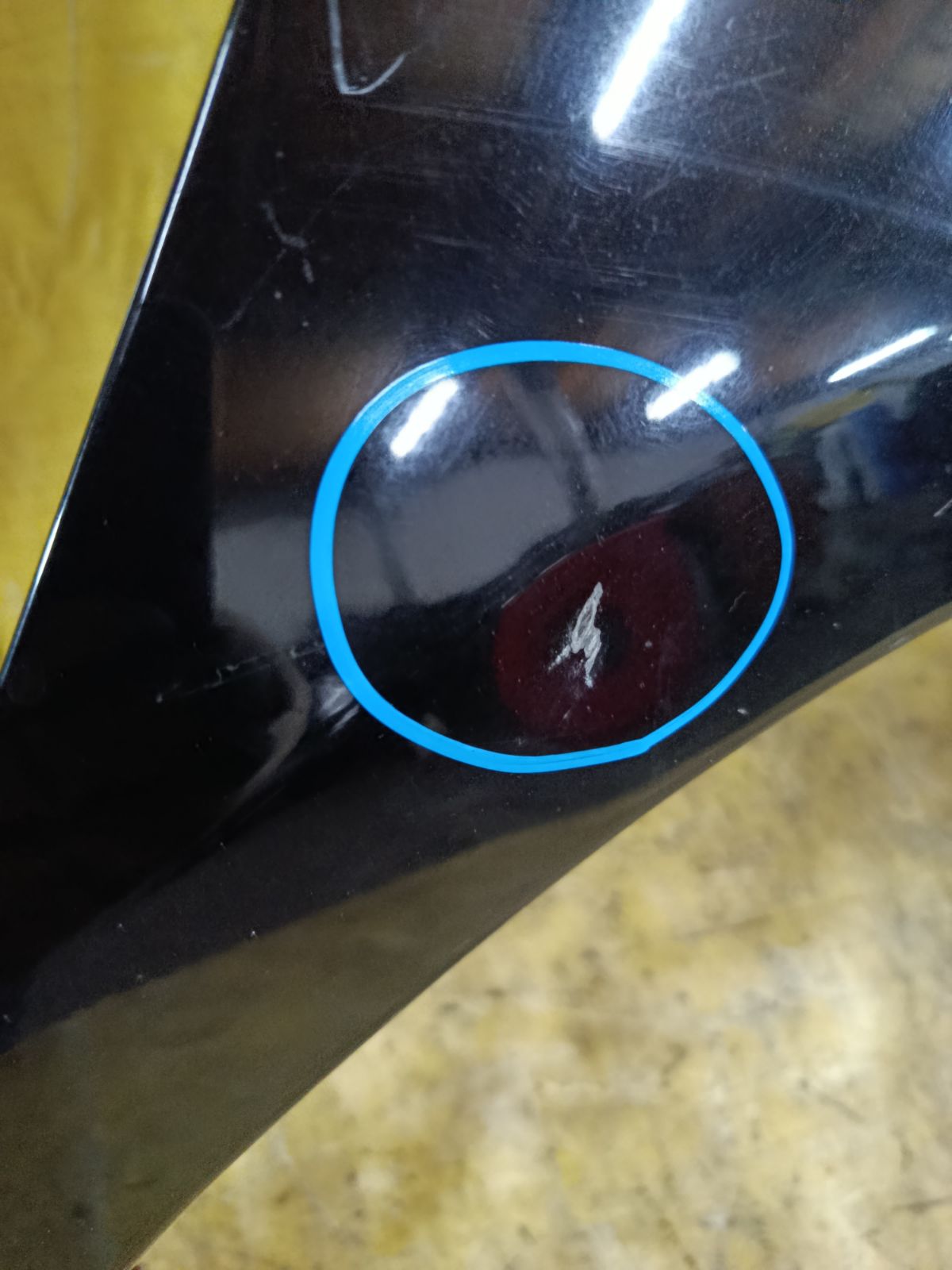 Крыло переднее на Nissan Note E11 Фото 2