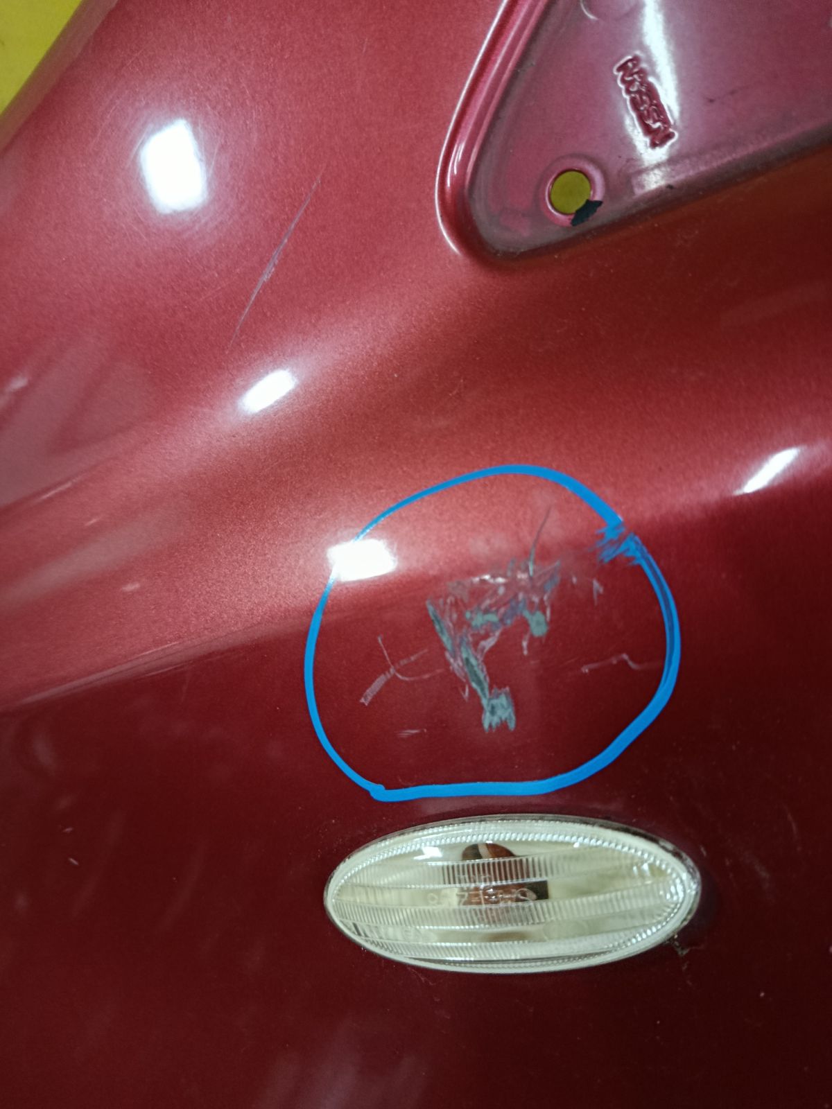 Крыло переднее на Nissan Note NE11 Фото 2