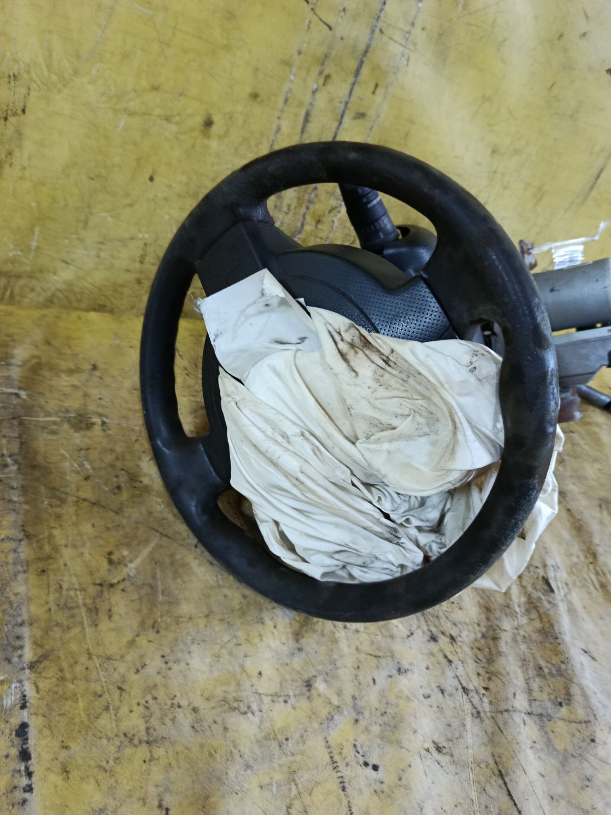 Рулевая колонка на Nissan Serena C25 Фото 4