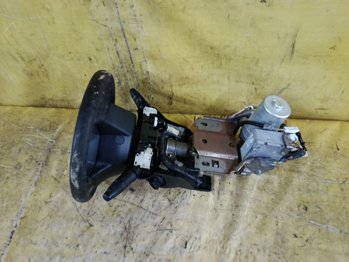 Рулевая колонка на Nissan Note E11 Фото 2