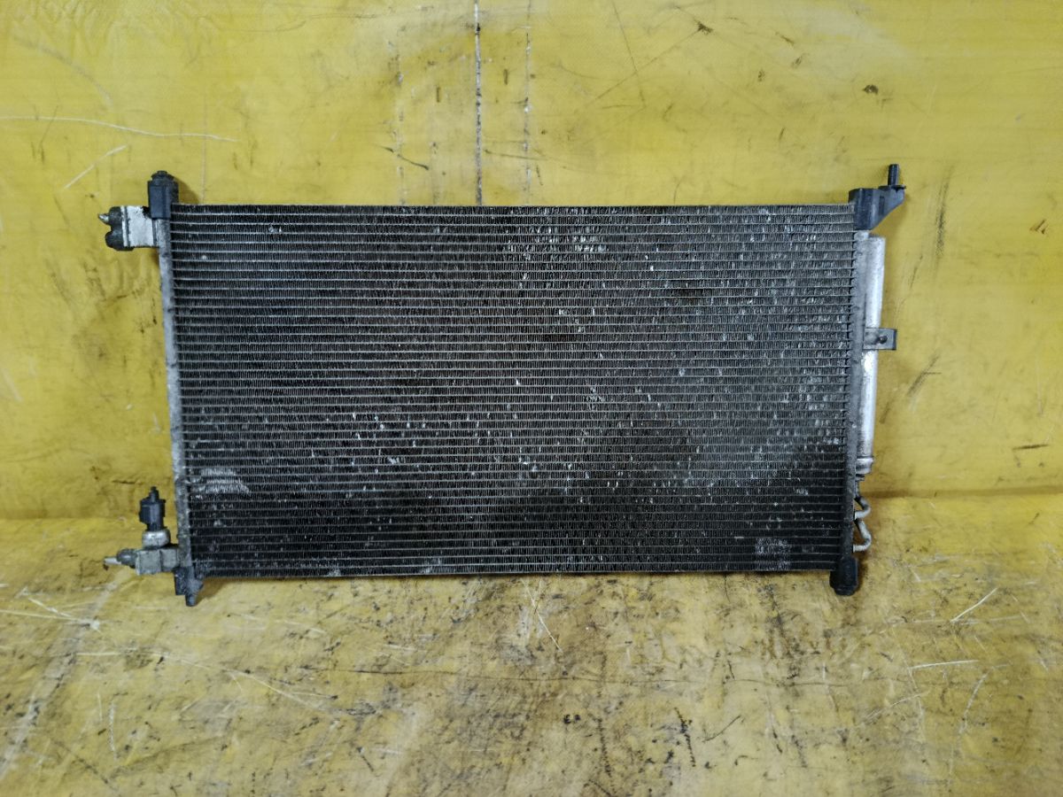 Радиатор кондиционера 92110 1U600, 92110 ED000, FX-267-3170, TD-267-3170 на Nissan Note E11 HR15DE Фото 2