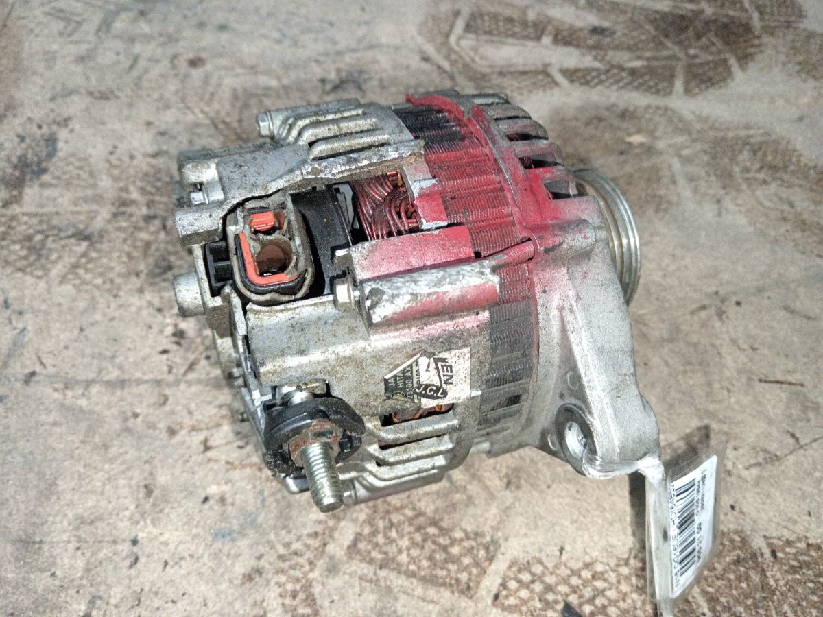 Генератор на Nissan Almera N16 QG16DE Фото 2