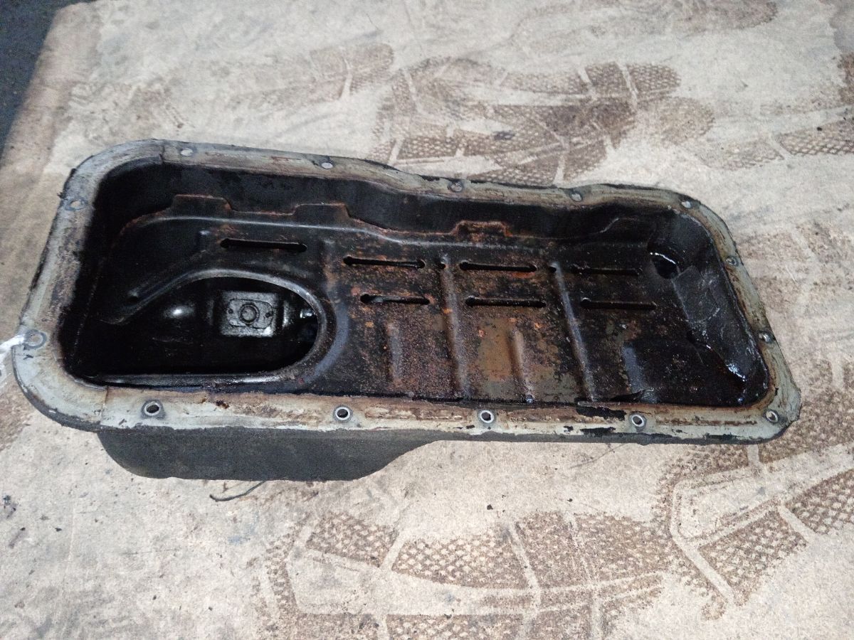 Поддон на Nissan Almera N16 QG16DE Фото 1