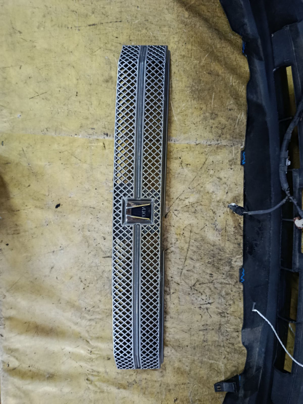 Бампер 42-34 42-34,52119-28B20 на Toyota Voxy AZR60G Фото 9