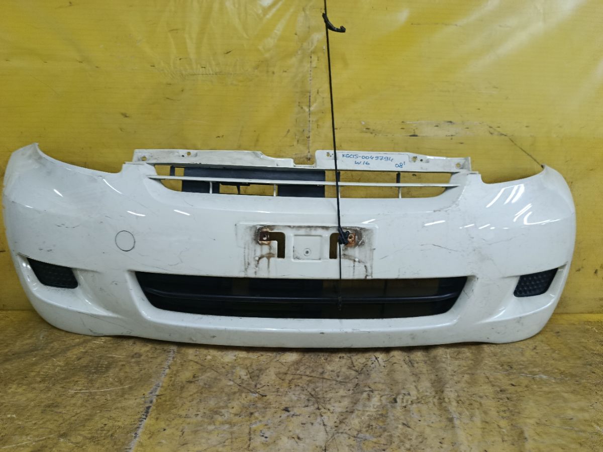 Бампер 52119-B1100 на Toyota Passo KGC15 Фото 1