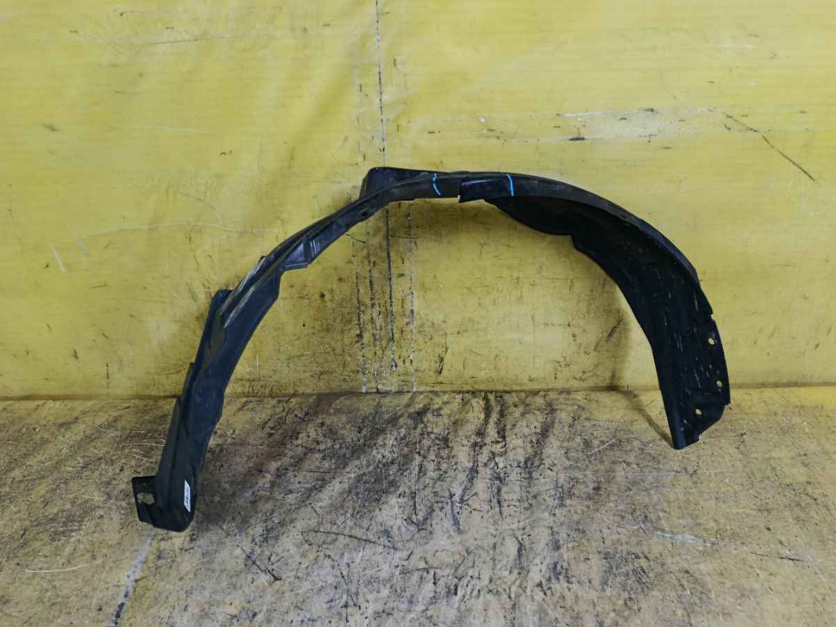 Подкрылок 5370A071, 5370A953 на Mitsubishi Outlander CW5W 4B12 Фото 1