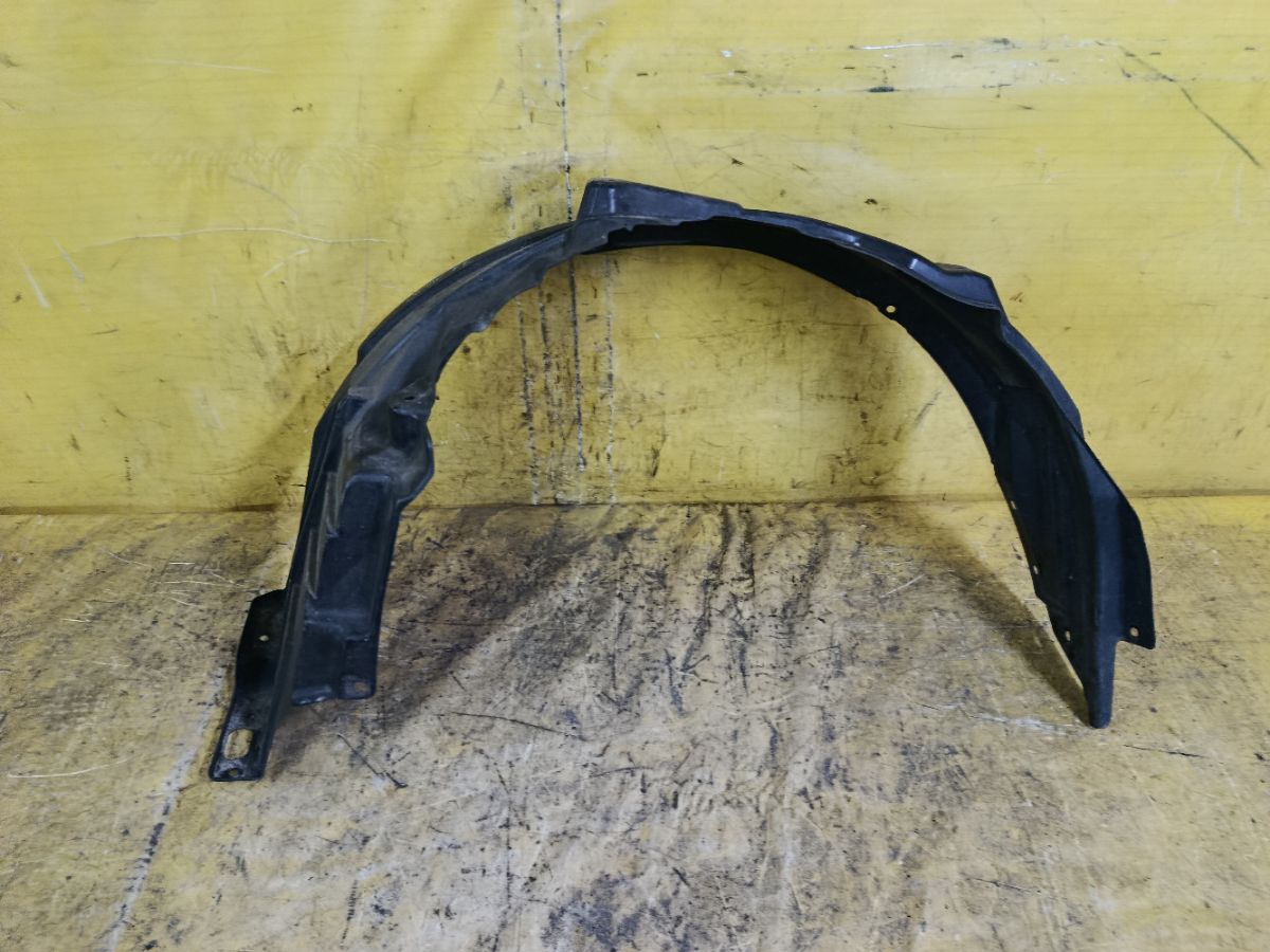 Подкрылок 5370A072, 5370A954 на Mitsubishi Outlander CW5W 4B12 Фото 1