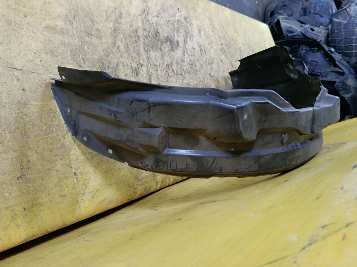 Подкрылок 5370A072, 5370A954 на Mitsubishi Outlander CW5W 4B12 Фото 3