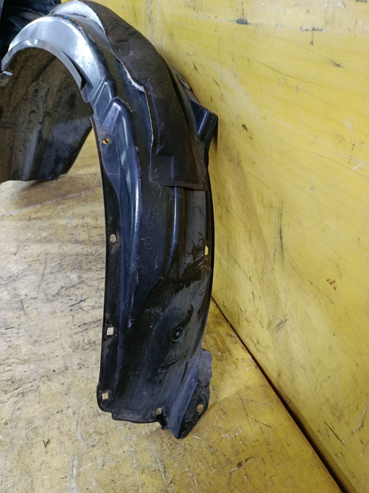 Подкрылок 74151-TL0-G000 на Honda Accord CU1 R20A Фото 3