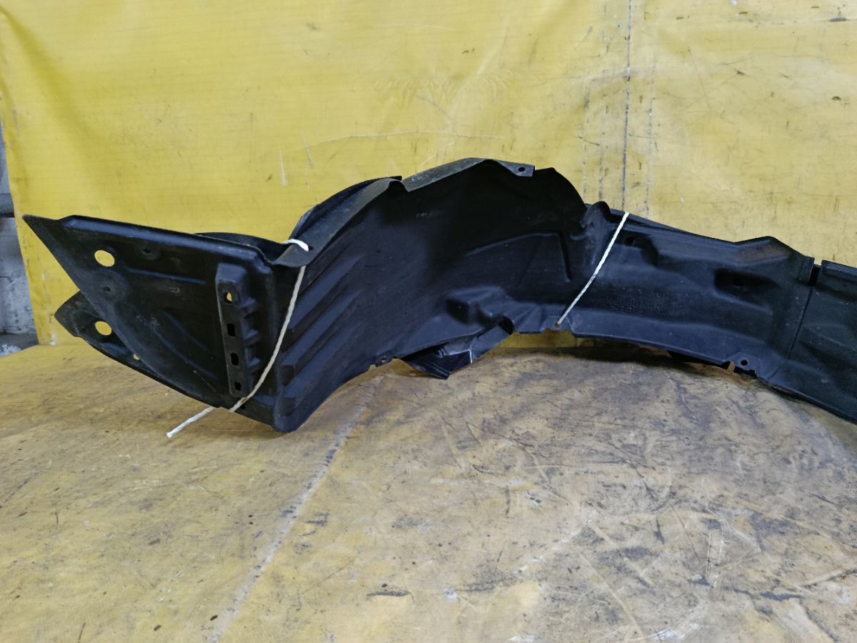 Подкрылок MR488991, MR488992 на Mitsubishi Colt Z21A 4A90 Фото 5