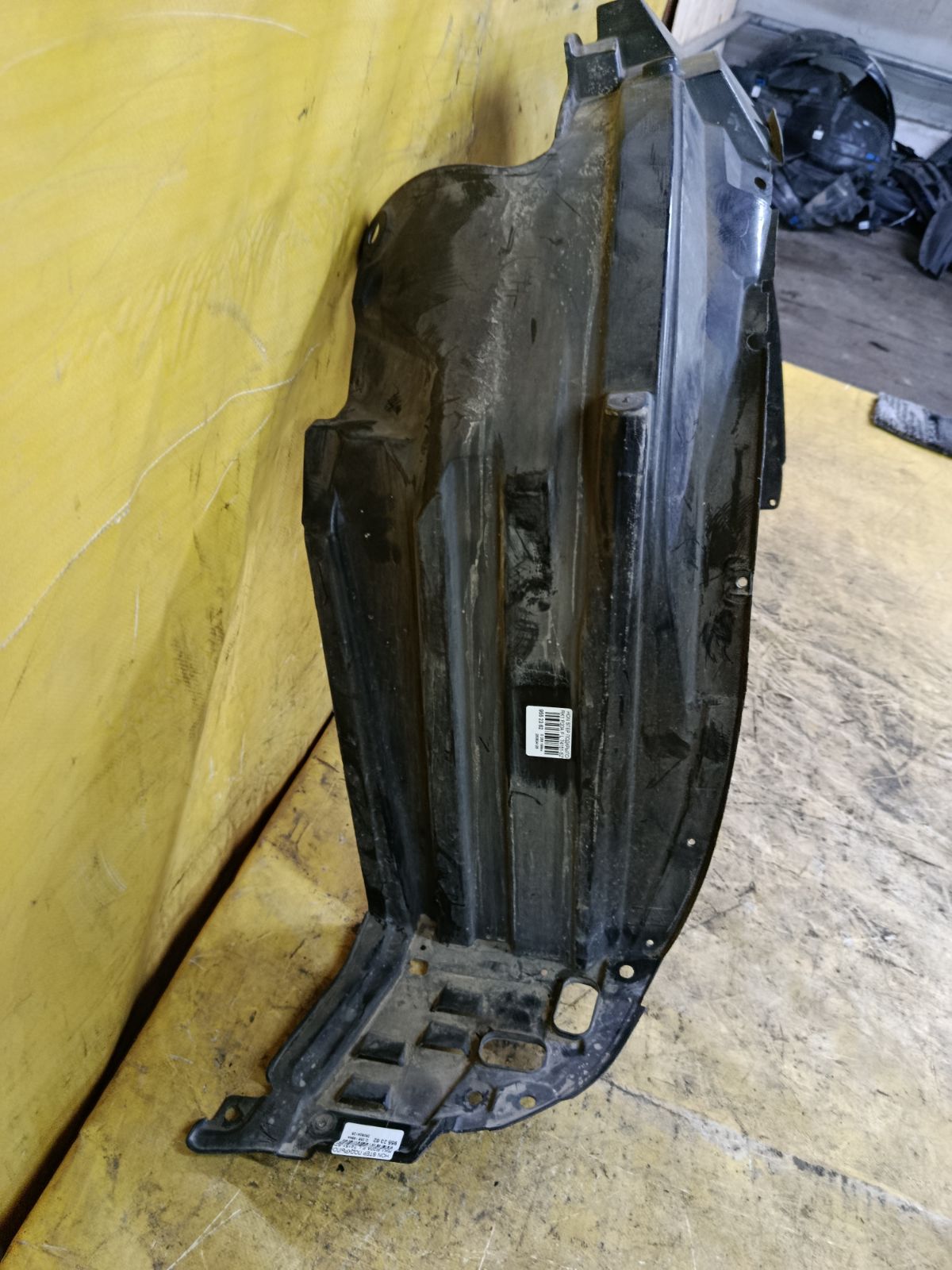 Подкрылок 74151-SZW-00 на Honda Stepwgn RK1 R20A Фото 2