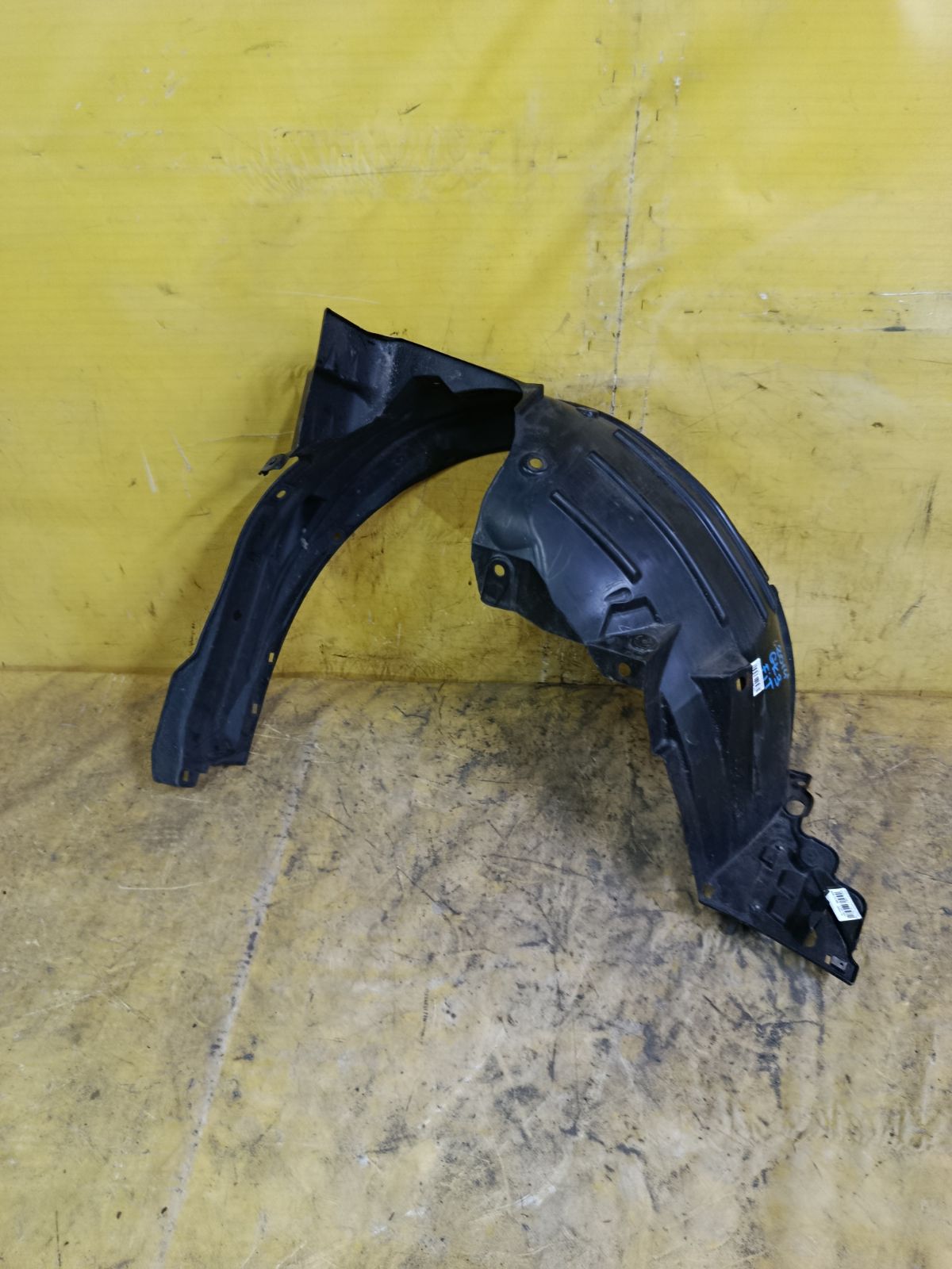 Подкрылок 74150-T5A-00 на Honda Fit GK3 L13B Фото 1