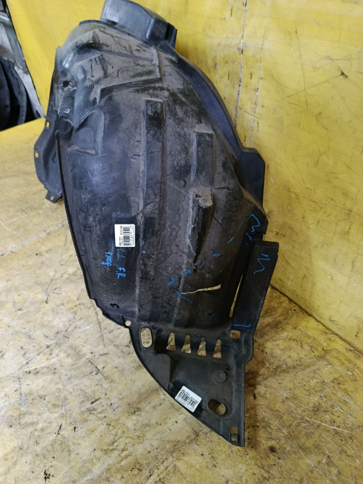 Подкрылок на Honda Fit GD1 L13A Фото 2